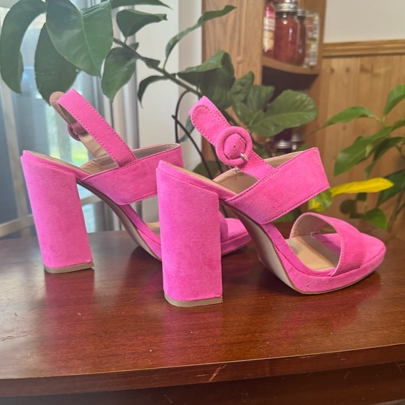 MADDEN GIRL pink open-toed block-heeled "Mine" dress sandal SIZE 8 - Picture 2 of 6